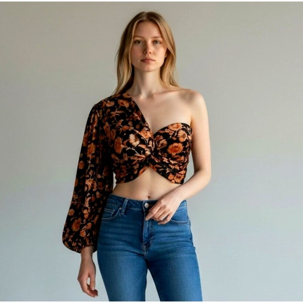 Significant Other One Shoulder Floral Twist Crop Top US 6 AU 10 Black Satin